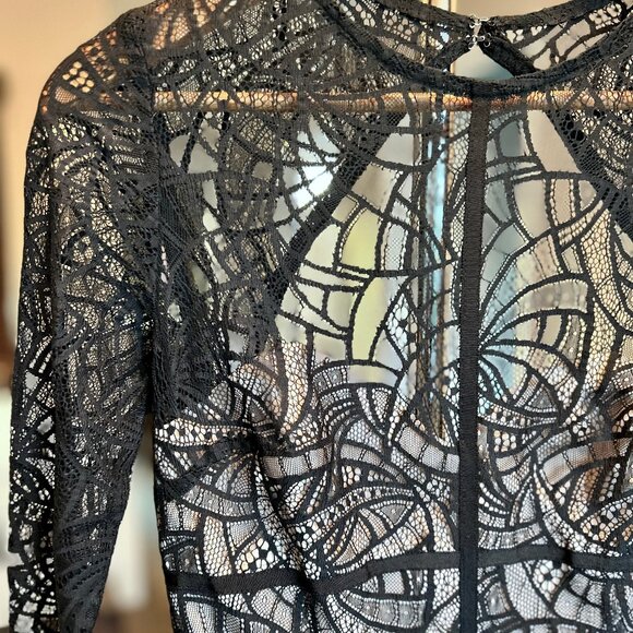 Monique Lhuillier Overtones Black Lace Art Deco Cocktail Event Sheath Dress Sz 4 - Picture 7 of 16